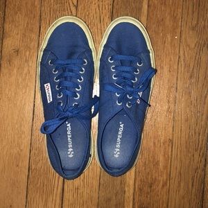 Blue supergas, great condition!!